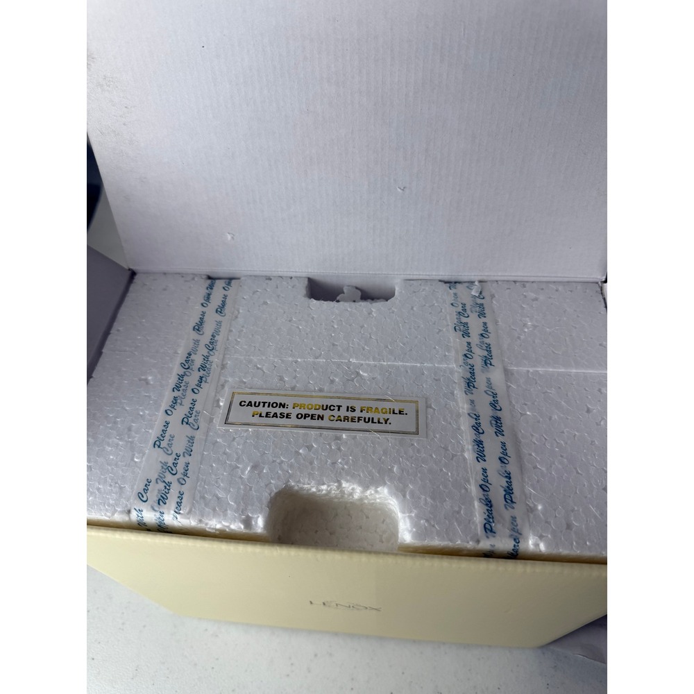 Lenox Housewarming Gravy Boat‎ Ivory Fine China Gold Trim 6249643 New In Box - Picture 3 of 8